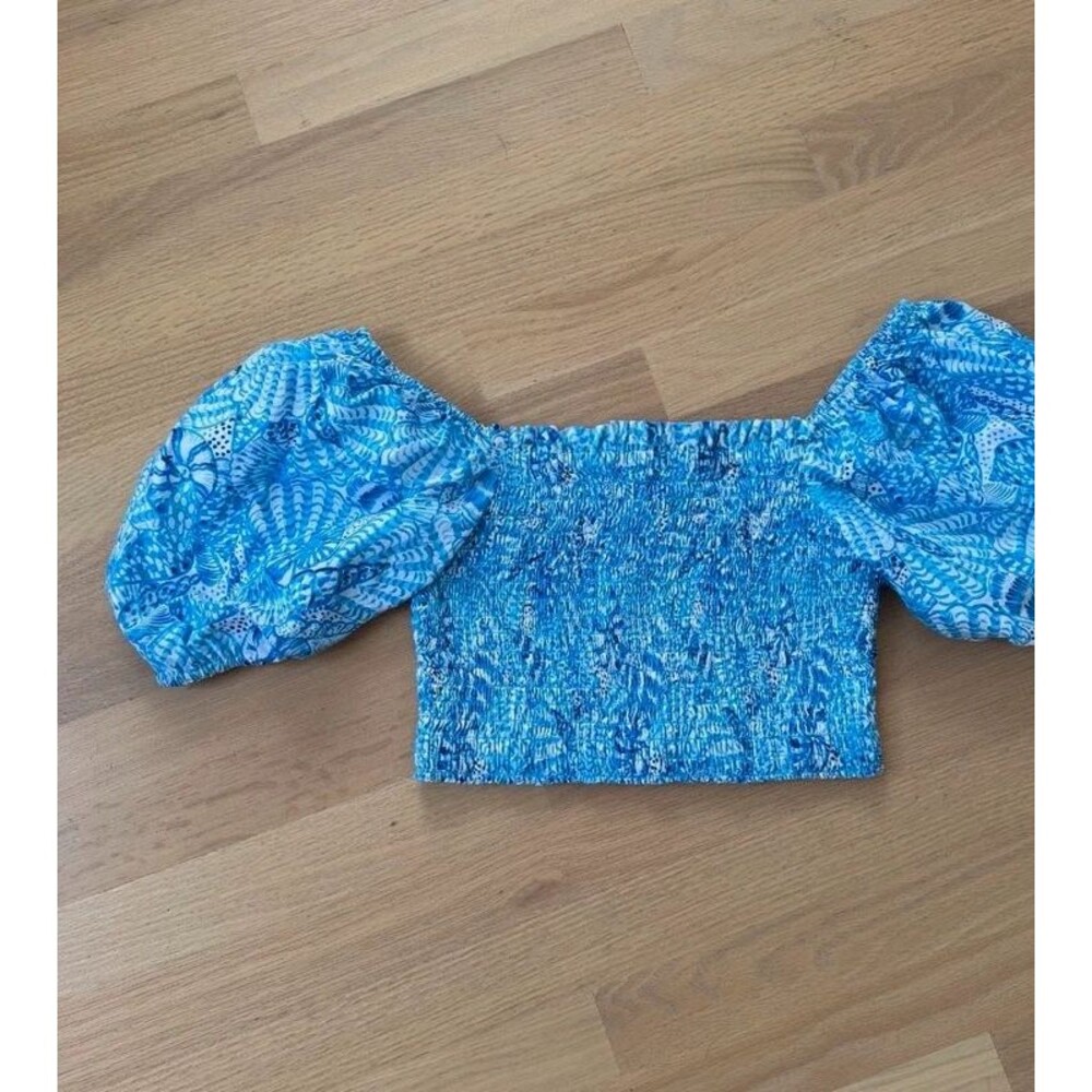 Lilly Pulitzer Aston  Amalfi Blue By The Seashore TOP Only Small Puff Sleeve